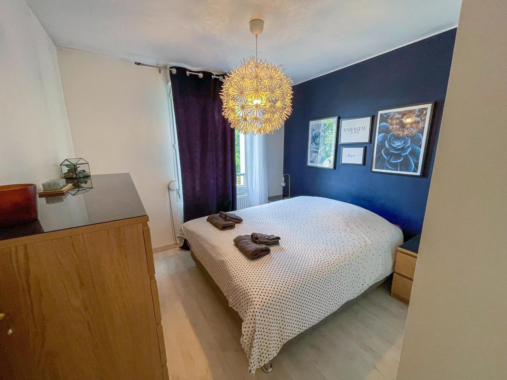 Neudorf + Garage Appartamento